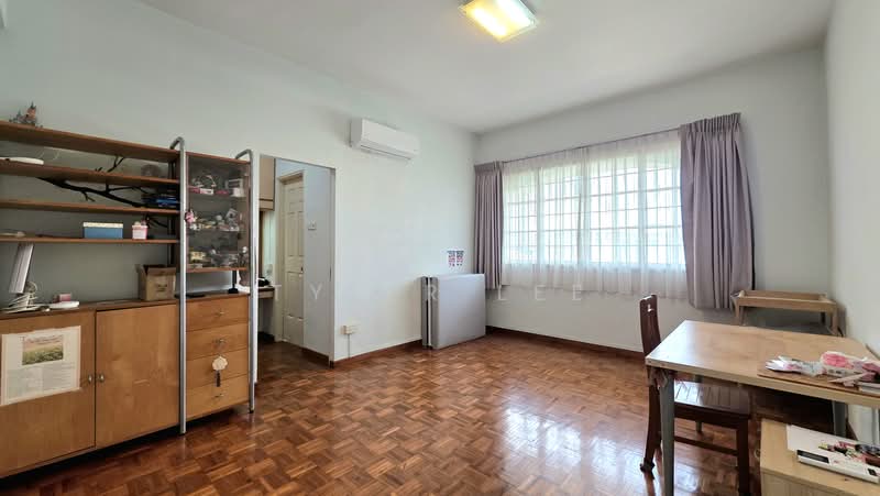Da Silva Villas, Da Silva Lane, 5 Bedrooms, 3,558 sqft, Terraced House For Sale, by Tyler Lee, 500222747 - Bedroom - PropertyGuru.com.sg