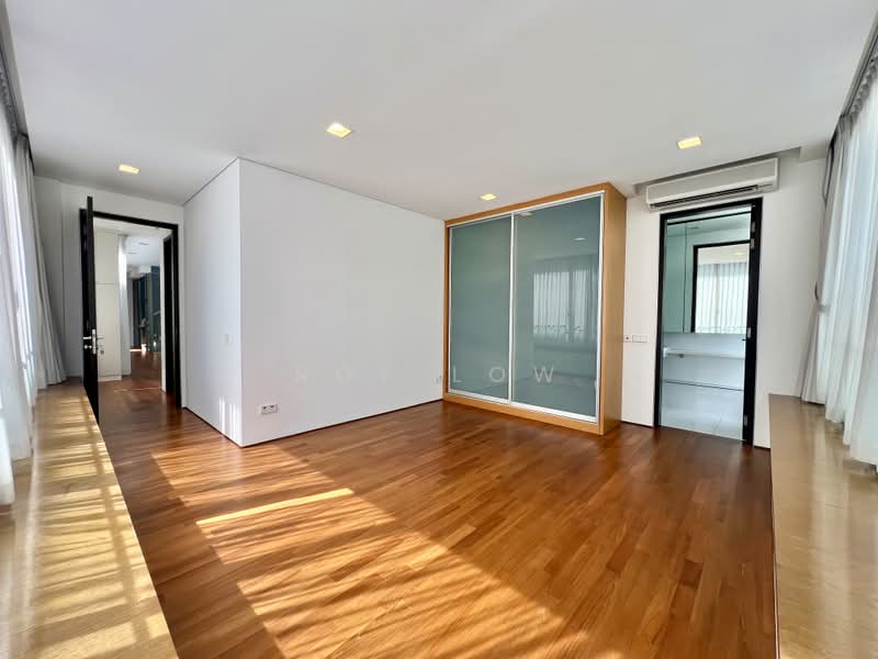 3 Storey Bungalow With 5 Bedrooms EnSuite + 1 Family Area + 1 Helpers Room En-Suite, Queen’s Road, Duke’s Road, Tan Kim Cheng Road, 6 Bedrooms, 7,500 sqft, Bungalow House For Rent, by Roy Low, 500222749 - Interior - PropertyGuru.com.sg