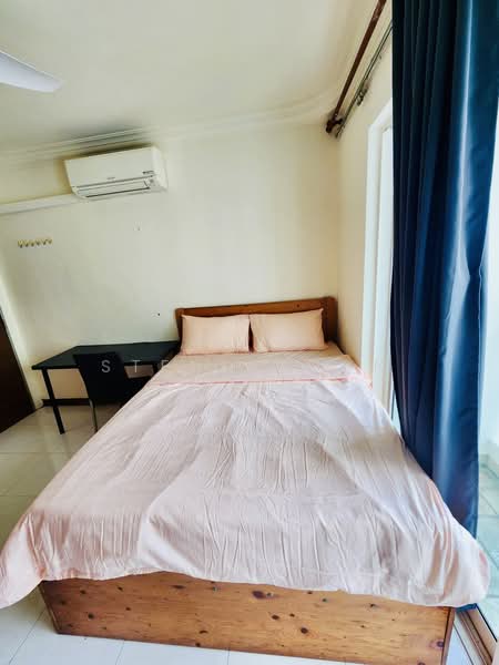 Melville Park, 18 Simei Street 1, Room Rental, 120 sqft, Apartment For Rent, by Steve Voon, 500222755 - Bedroom - PropertyGuru.com.sg