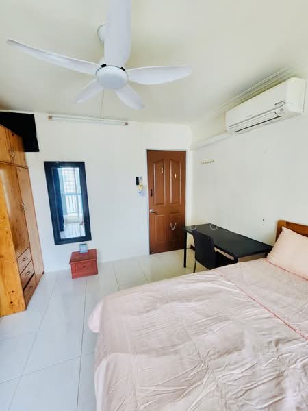 Melville Park, 18 Simei Street 1, Room Rental, 120 sqft, Apartment For Rent, by Steve Voon, 500222755 - Bedroom - PropertyGuru.com.sg