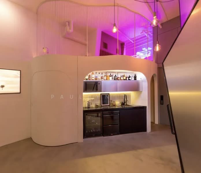 The Central, 6 Eu Tong Sen Street, Boat Quay / Raffles Place / Marina, 614 sqft, Office For Sale, by Paullyn Tay, 500222759 - Kitchen - CommercialGuru.com.sg