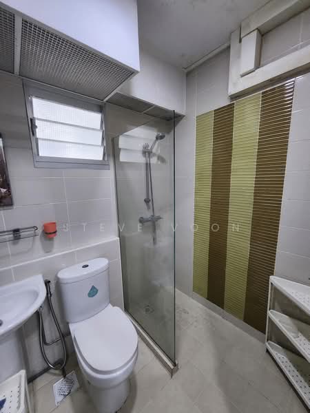 431B Yishun Avenue 1, 431B Yishun Avenue 1, Room Rental, 170 sqft, HDB Flat For Rent, by Steve Voon, 500222761 - Bathroom - PropertyGuru.com.sg