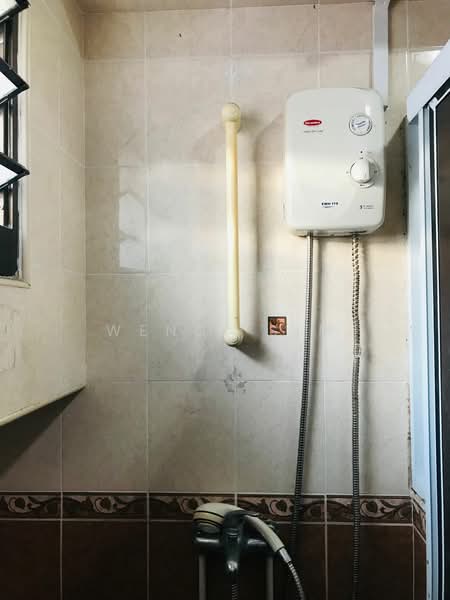 505 Choa Chu Kang Street 51, 505 Choa Chu Kang Street 51, Room Rental, 200 sqft, HDB Flat For Rent, by Wendi Sim, 500222764 - Bathroom - PropertyGuru.com.sg