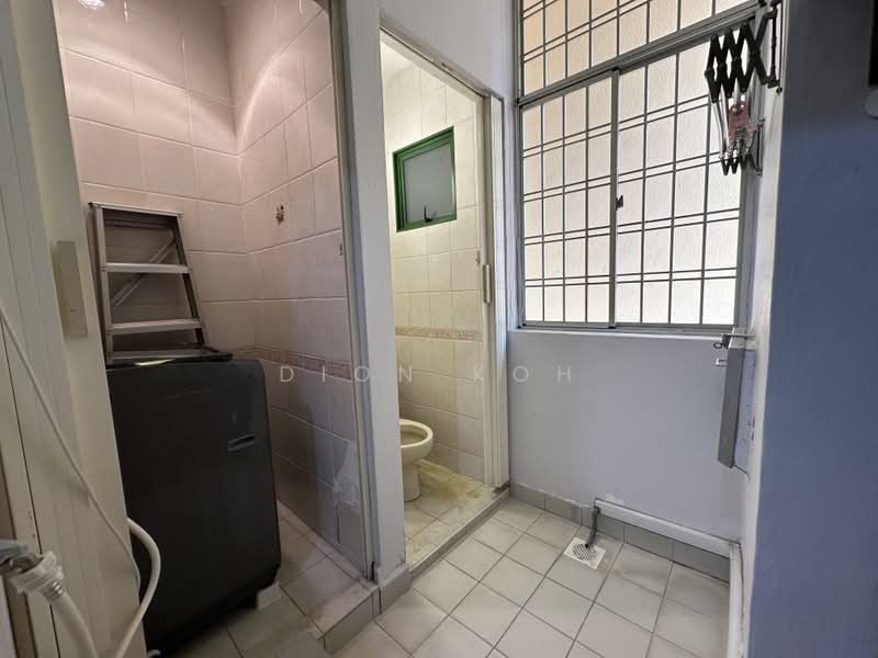 Peirce View, 557 Upper Thomson Road, 2 Bedrooms, 786 sqft, Condominium For Sale, by Dion Koh, 500222766 - Bathroom - PropertyGuru.com.sg