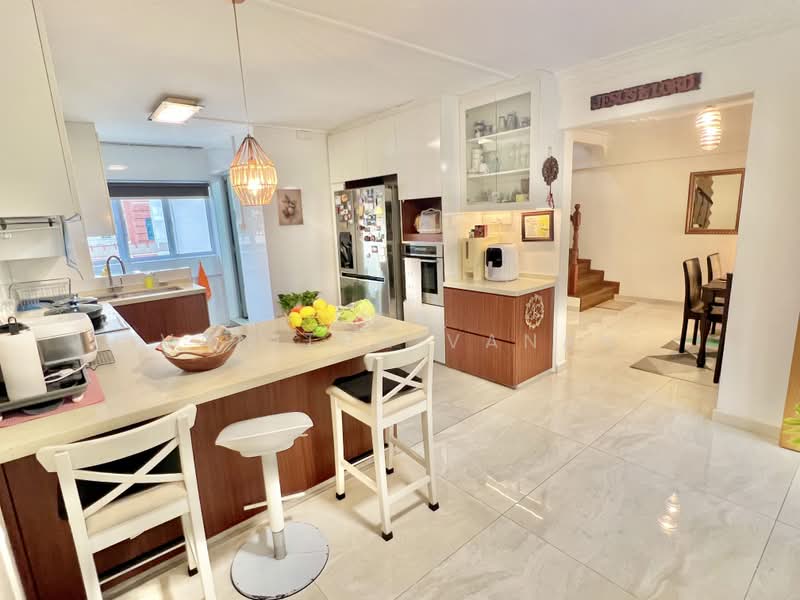 187 Bishan Street 13, 187 Bishan Street 13, 3 Bedrooms, 1,572 sqft, HDB Flat For Sale, by Vanitha Vanan, 500222771 - Kitchen - PropertyGuru.com.sg