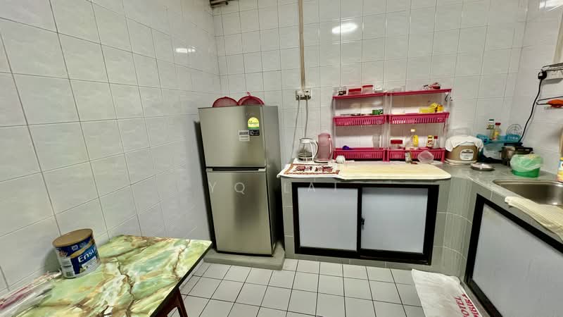 502 Jelapang Road, 502 Jelapang Road, Room Rental, 100 sqft, HDB Flat For Rent, by YQ Lai, 500222775 - Kitchen - PropertyGuru.com.sg