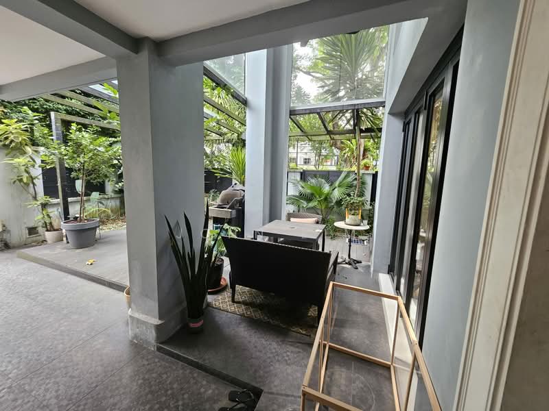 Holland Grove, 91 Holland Grove View, 3 Bedrooms, 4,000 sqft, Semi-Detached House For Sale, by John Lim, 500222779 - Exterior - PropertyGuru.com.sg