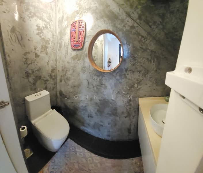 Holland Grove, 91 Holland Grove View, 3 Bedrooms, 4,000 sqft, Semi-Detached House For Sale, by John Lim, 500222779 - Bathroom - PropertyGuru.com.sg