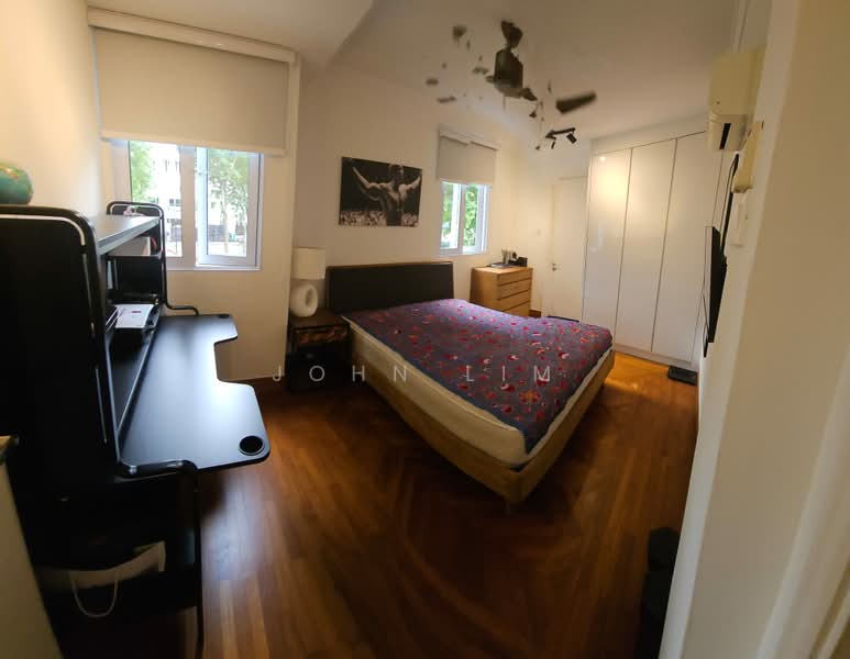 Holland Grove, 91 Holland Grove View, 3 Bedrooms, 4,000 sqft, Semi-Detached House For Sale, by John Lim, 500222779 - Bedroom - PropertyGuru.com.sg