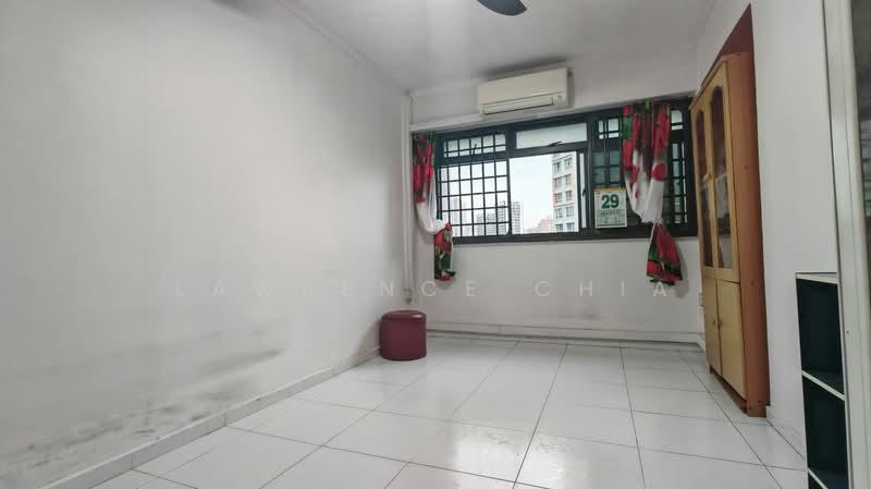 154 Jalan Teck Whye photo 3