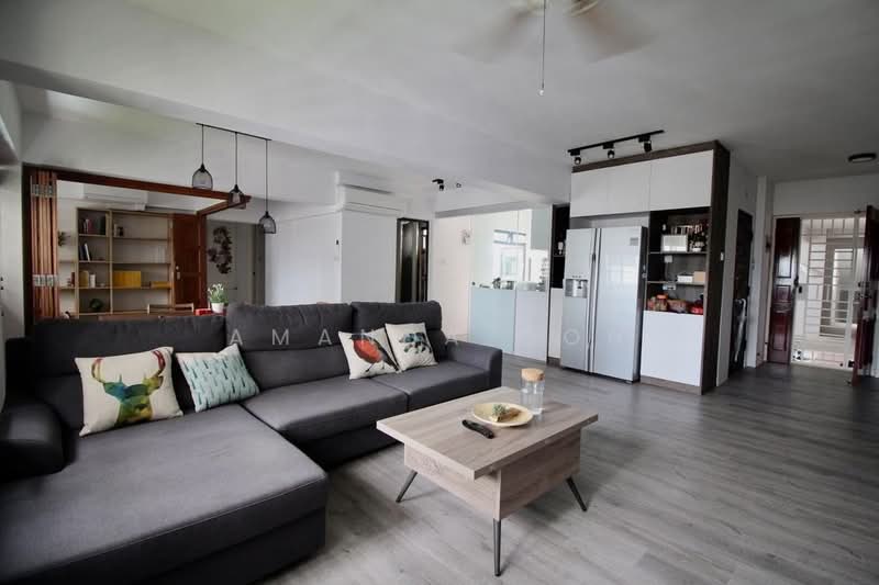 11 Cantonment Close, 11 Cantonment Close, 3 Bedrooms, 1,184 sqft, HDB Flat For Sale, by Amanda Goh, 500222781 - Living Room - PropertyGuru.com.sg