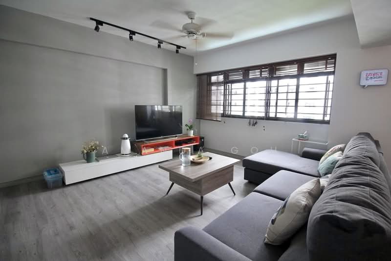 11 Cantonment Close, 11 Cantonment Close, 3 Bedrooms, 1,184 sqft, HDB Flat For Sale, by Amanda Goh, 500222781 - Living Room - PropertyGuru.com.sg