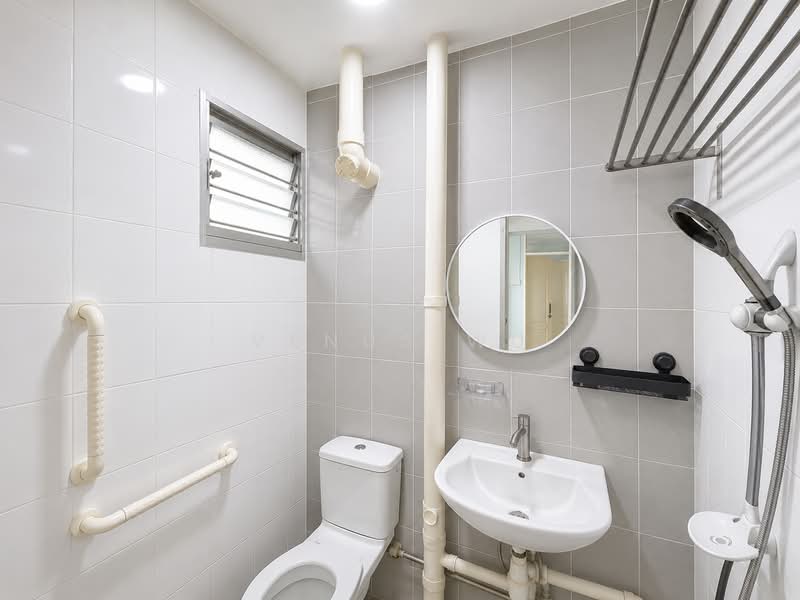 138 Bedok North Street 2, 138 Bedok North Street 2, 2 Bedrooms, 721 sqft, HDB Flat For Sale, by Venus Wu, 500222786 - Master Bathroom - PropertyGuru.com.sg