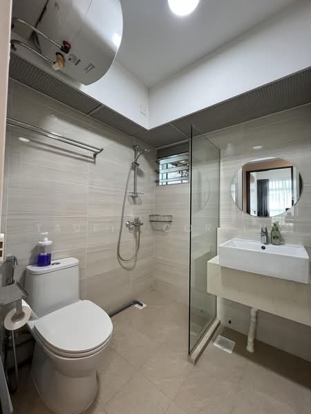 447B Jalan Kayu, 447B Jalan Kayu, 2 Bedrooms, 721 sqft, HDB Flat For Sale, by Taufiq Corvin, 500222787 - Bathroom - PropertyGuru.com.sg