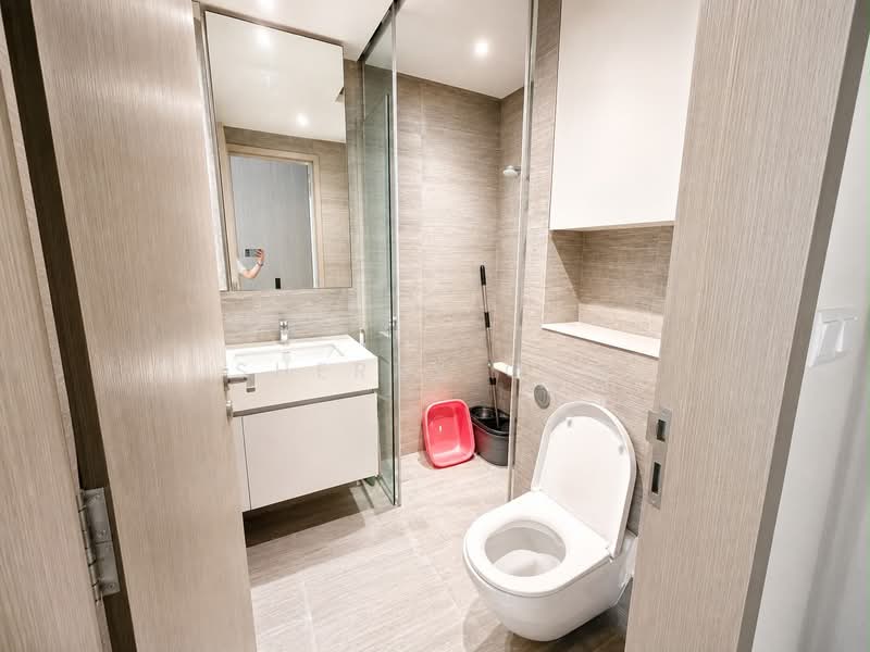 The Garden Residences, 7 Serangoon North View, 2 Bedrooms, 689 sqft, Condominium For Rent, by Sherry Goh, 500222792 - Bathroom - PropertyGuru.com.sg