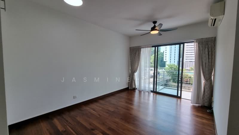 Watermark Robertson Quay, 5 Rodyk Street, 2 Bedrooms, 947 sqft, Apartment For Sale, by Jasmine See, 500222794 - Balcony - PropertyGuru.com.sg