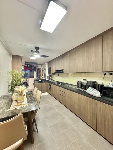 428 Ang Mo Kio Avenue 3, 428 Ang Mo Kio Avenue 3, Room Rental, 100 sqft, HDB Flat For Rent, by Noonal Farina, 500222801 - Kitchen - PropertyGuru.com.sg