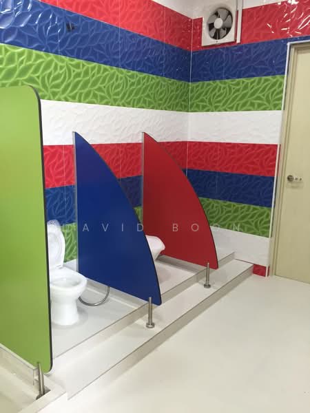 Primz Bizhub, 21 Woodlands Close singapore, 2,650 sqft, Light Industrial (B1) For Rent, by David Boon, 500222807 - Bathroom - CommercialGuru.com.sg
