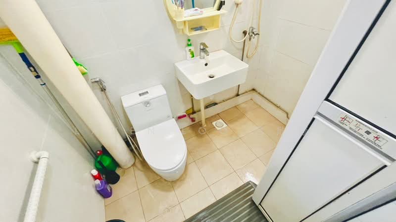 277 Bangkit Road, 277 Bangkit Road, 3 Bedrooms, 925 sqft, HDB Flat For Rent, by Laven Loo 吕欣颐, 500222817 - PropertyGuru.com.sg