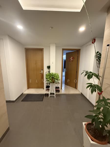 The Lanai, 140 Hillview Avenue, 4 Bedrooms, 1,301 sqft, Condominium For Sale, by Kelvin Poh, 500222820 - Entrance - PropertyGuru.com.sg