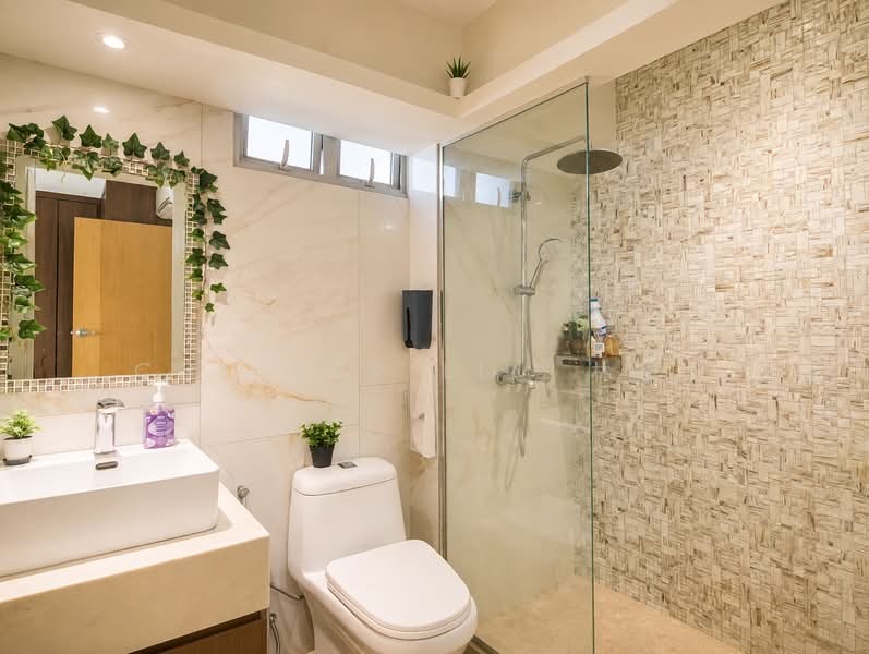 518C Tampines Central 7, 518C Tampines Central 7, 3 Bedrooms, 1,216 sqft, HDB Flat For Sale, by Chester Lim 林俊贤, 500222830 - Master Bathroom - PropertyGuru.com.sg