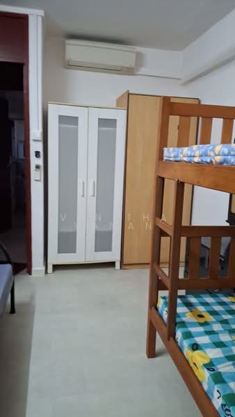 684 Hougang Avenue 8, 684 Hougang Avenue 8, Room Rental, 200 sqft, HDB Flat For Rent, by Vanitha Vanan, 500222839 - Bedroom - PropertyGuru.com.sg