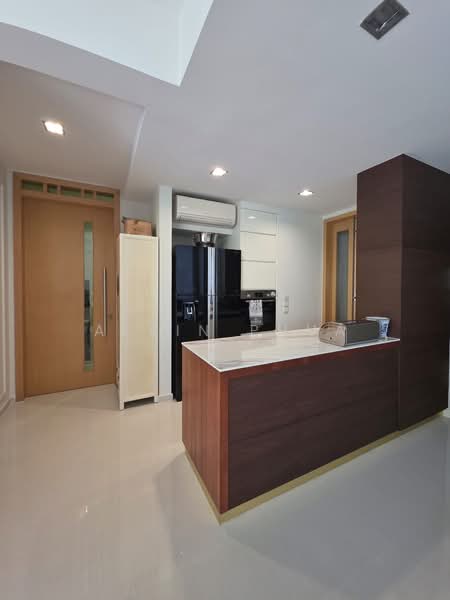 Breeze By The East, 324 Upper East Coast Road, 3 Bedrooms, 1,776 sqft, Condominium For Rent, by Alvin Phua, 500222886 - Kitchen - PropertyGuru.com.sg