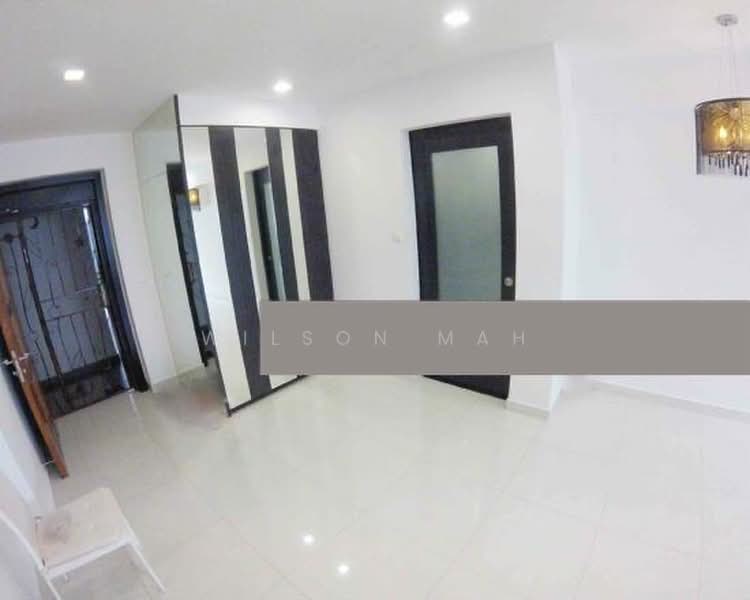 Central Green, 9 Jalan Membina, 1 Bedroom, 764 sqft, Condominium For Sale, by Wilson Mah, 500222889 - Entrance to kitchen - PropertyGuru.com.sg