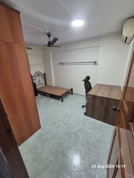 2 Tanjong Pagar Plaza, 2 Tanjong Pagar Plaza, 2 Bedrooms, 635 sqft, HDB Flat For Rent, by Tan Choon Cheong, 500222896 - Bedroom - PropertyGuru.com.sg
