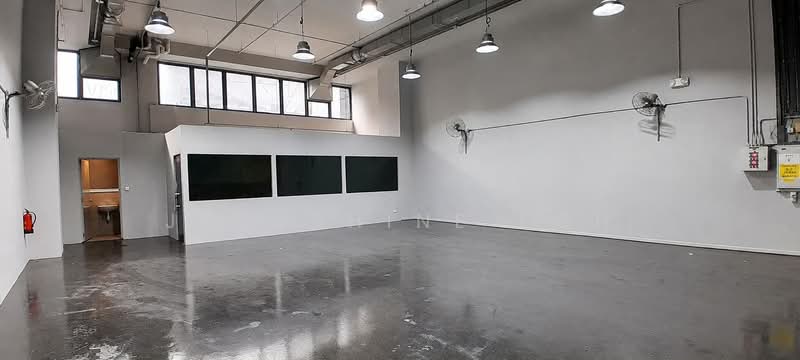 Carros Centre, 60 JALAN LAM HUAT, Admiralty / Woodlands, 1,690 sqft, Factory / Workshop (B2) For Rent, by Josephine Koh, 500222897 - Interior - CommercialGuru.com.sg