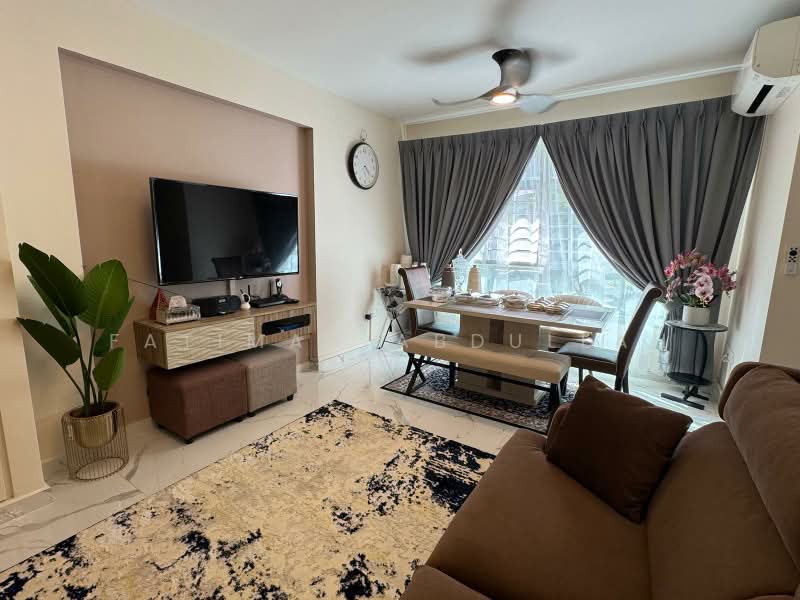 107C Canberra Street, 107C Canberra Street, Sembawang / Yishun, 2 Bedrooms, 722 sqft, HDB Flat For Sale, by FATIMAH ABDULLAH, 500222898 - Living Room - PropertyGuru.com.sg