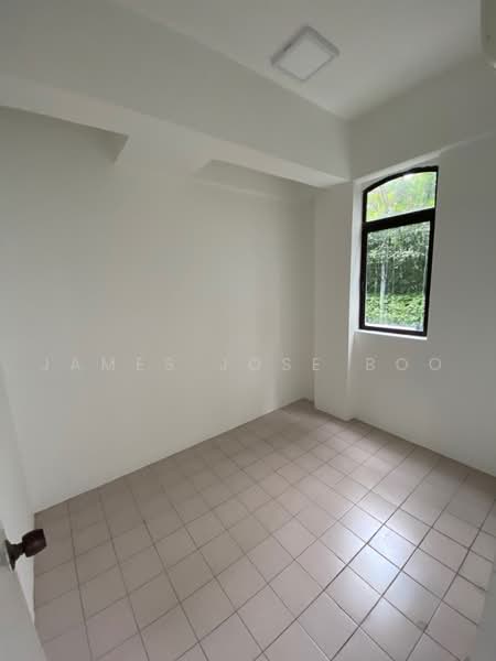 Newton Lodge, 41 Newton Road, 1 Bedroom, , Apartment For Rent, by James Jose Boo, 500222906 - small room - PropertyGuru.com.sg