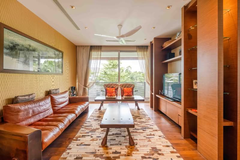 Modern 2 Storey Good Class Bungalow at Yarwood, Yarwood Avenue, 6 Bedrooms, 9,279 sqft, Good Class Bungalow For Sale, by Roland Wong, 500222914 - Living Room - PropertyGuru.com.sg