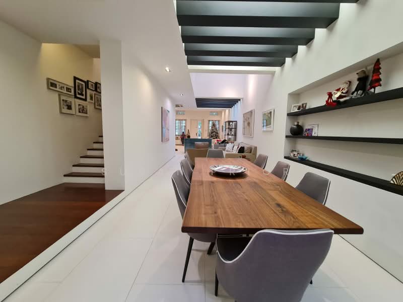 Cairnhill Conservation 5+1 PIZZAZZ!, Cairnhill Road Conservation House, 5 Bedrooms, 4,000 sqft, Conservation House For Rent, by Susan Prior, 500222918 - Dining Room - PropertyGuru.com.sg