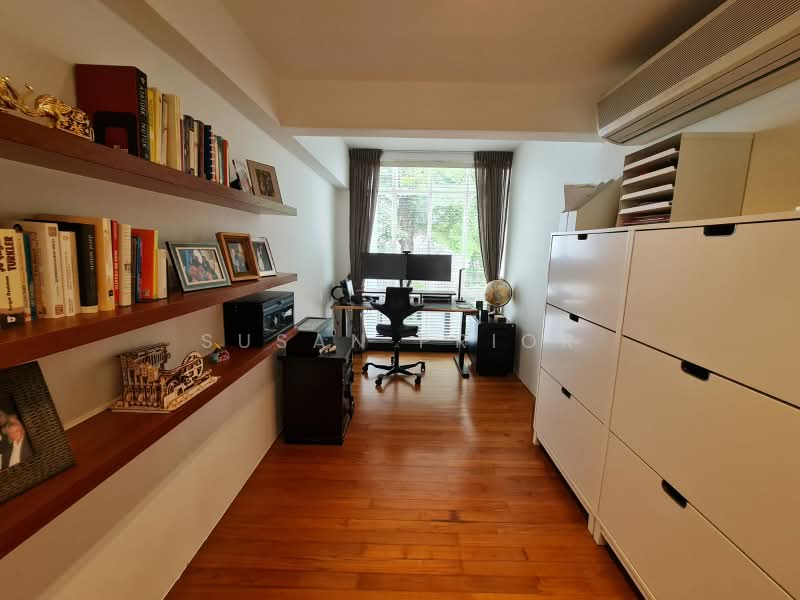 Cairnhill Conservation 5+1 PIZZAZZ!, Cairnhill Road Conservation House, 5 Bedrooms, 4,000 sqft, Conservation House For Rent, by Susan Prior, 500222918 - Study - PropertyGuru.com.sg