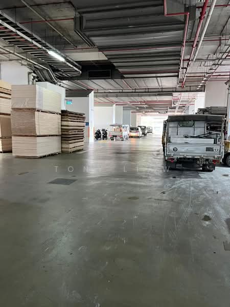 Eldix, 11 Mandai Estate, 1,851 sqft, Light Industrial (B1) For Rent, by Tony Liaw, 500222931 - Car Park - CommercialGuru.com.sg