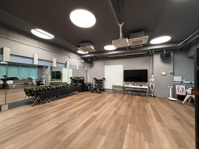 One Commonwealth, 1 Commonwealth Lane, 7,000 sqft, Light Industrial (B1) For Rent, by Ricky Teo, 500222933 - Gym - CommercialGuru.com.sg