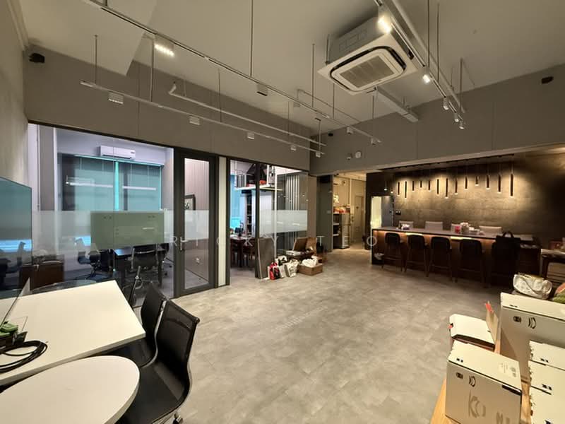 One Commonwealth, 1 Commonwealth Lane, 7,000 sqft, Light Industrial (B1) For Rent, by Ricky Teo, 500222933 - Interior - CommercialGuru.com.sg
