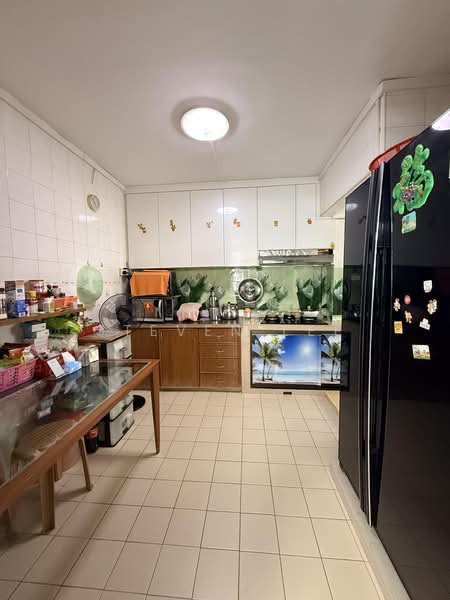 699C Hougang Street 52, 699C Hougang Street 52, 3 Bedrooms, 1,076 sqft, HDB Flat For Sale, by Steven Lee, 500222941 - Kitchen - PropertyGuru.com.sg