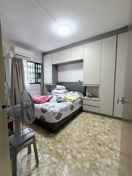 308 Jurong East Street 32, 308 Jurong East Street 32, 2 Bedrooms, 796 sqft, HDB Flat For Sale, by Alec Tan, 500222944 - Bedroom - PropertyGuru.com.sg