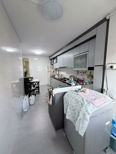 308 Jurong East Street 32, 308 Jurong East Street 32, 2 Bedrooms, 796 sqft, HDB Flat For Sale, by Alec Tan, 500222944 - PropertyGuru.com.sg