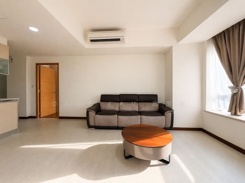 The Sail @ Marina Bay, 4 Marina Boulevard, 2 Bedrooms, 861 sqft, Condominium For Sale, by Dane Kau 高国豪, 500222948 - Living Room - PropertyGuru.com.sg
