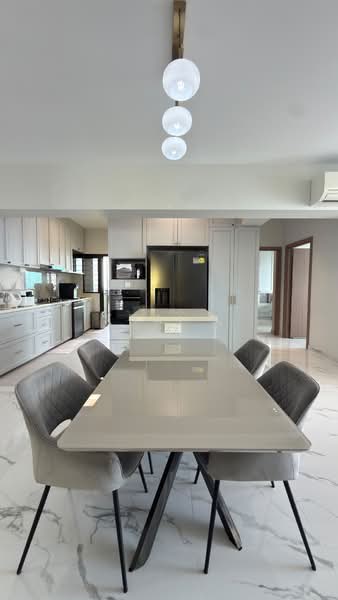420C Northshore Drive, 420C Northshore Drive, 3 Bedrooms, 1,237 sqft, HDB Flat For Sale, by Khai ., 500222953 - Kitchen - PropertyGuru.com.sg