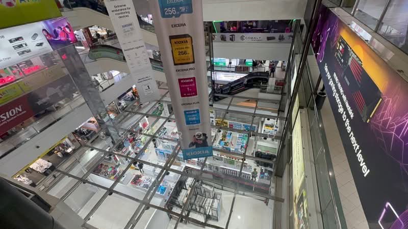 Sim Lim Square, 1 Rochor Canal Road, 301 sqft, Mall Shop For Rent, by Ssharon Loh, 500222955 - CommercialGuru.com.sg