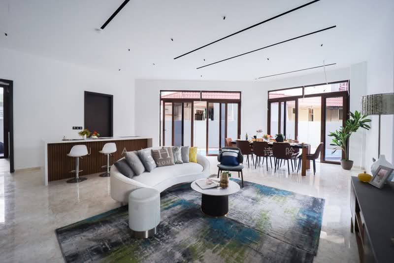 Jalan Selamat, , 5 Bedrooms, 6,785 sqft, Corner Terrace For Sale, by Jean Ang  诗吟, 500222963 - Living Room - PropertyGuru.com.sg