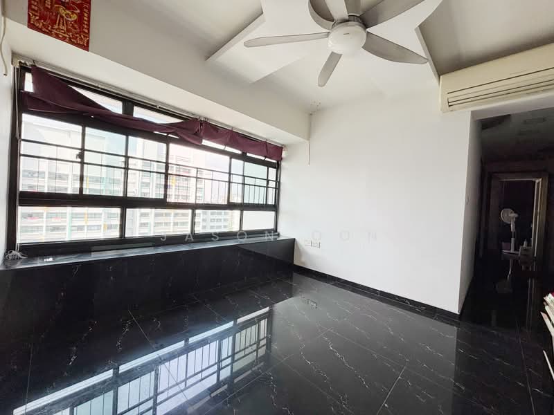 441D Fernvale Road, 441D Fernvale Road, 3 Bedrooms, 1,012 sqft, HDB Flat For Sale, by Jason Oon, 500222967 - Living Room - PropertyGuru.com.sg