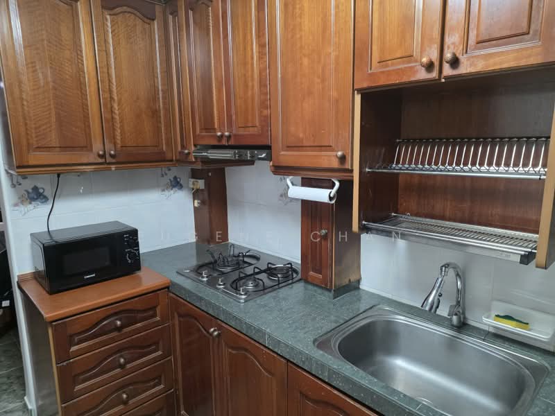 335 Hougang Avenue 7, 335 Hougang Avenue 7, Room Rental, 500 sqft, HDB Flat For Rent, by Eugene Chan, 500222973 - Kitchen - PropertyGuru.com.sg
