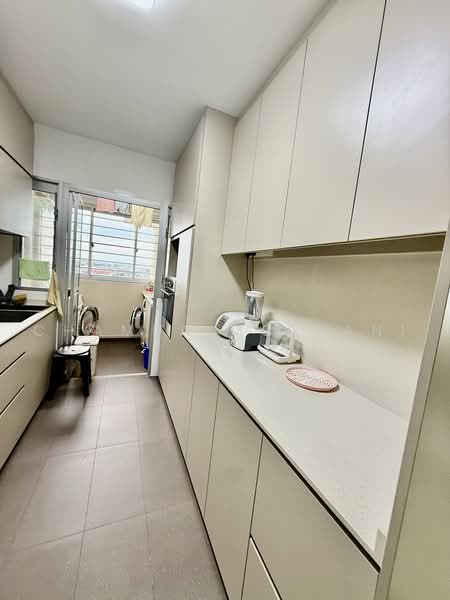 153A Bedok South Road, 153A Bedok South Road, 3 Bedrooms, 1,200 sqft, HDB Flat For Rent, by Champa Murjani, 500222974 - Kitchen - PropertyGuru.com.sg