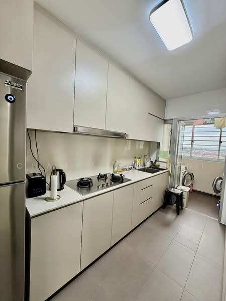 153A Bedok South Road, 153A Bedok South Road, 3 Bedrooms, 1,200 sqft, HDB Flat For Rent, by Champa Murjani, 500222974 - Kitchen - PropertyGuru.com.sg