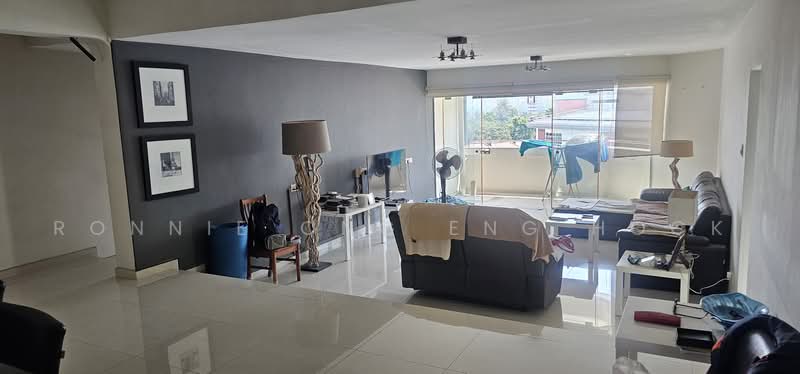 Ivory Heights, Jurong East Street 13, 3 Bedrooms, 1,700 sqft, Condominium For Rent, by Ronnie Ong Eng Hock, 500222975 - Living Room - PropertyGuru.com.sg